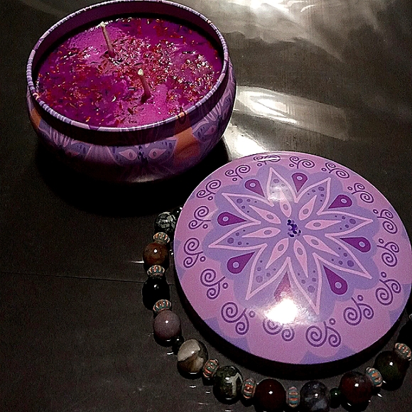 Candles - Picture 16 of 16